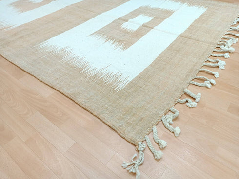 Authentic Handwoven Moroccan Wool Rug – Beni Ouarain Style